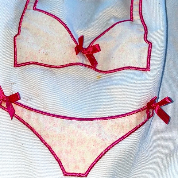 Victoria’s Secret intimates drawstring bag - Picture 4 of 6